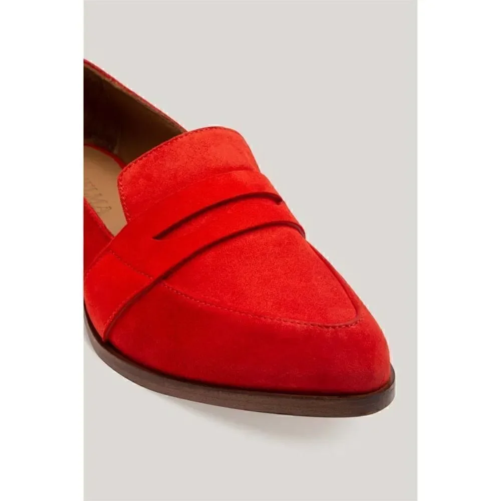 THELMA THE PENNY LOAFER FLAME SIZE 38, USA 7 RETAILS $388